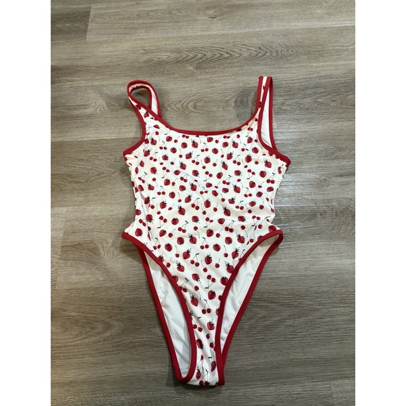 New! PINK by FRANKIES BIKINIS Marlow One Piece strawberry Swimsuit M - Picture 1 of 4